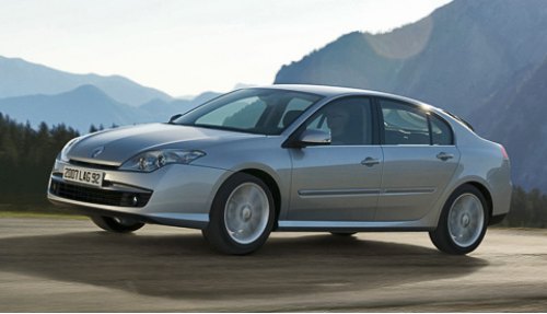 Renault Laguna — еще один давнишний конкурент C5.…