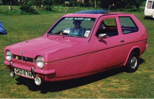 Несмотря на всю неказистость, Reliant Robin…