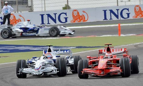 Третья сила! BMW Sauber в Бахрейне на равных…