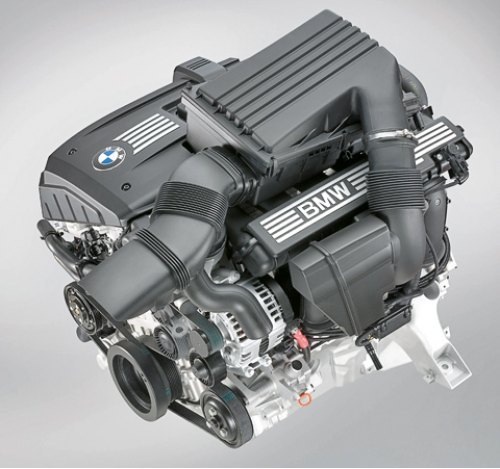 Баварские 2979 «кубиков» с технологией Twin Turbo…