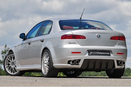 Autodelta 159 J4 2.2 C обута в шины Dunlop SP…
