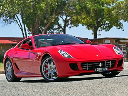 Помимо всех моделей фирмы Ferrari, для которой…