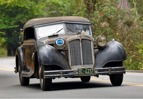 Horch 853 Cabriolet 1937 года оснащен…
