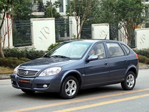 Хэтчбек Lifan Breez является нелицензионной…