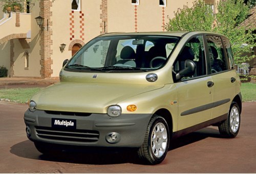 Fiat Multipla — завсегдатай «очковой зоны» в…