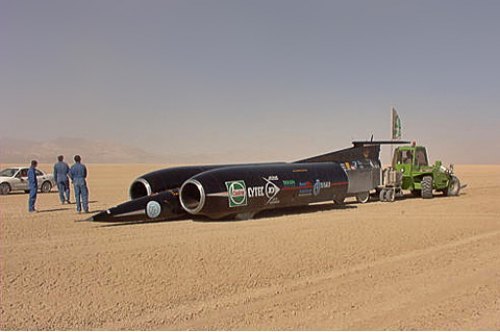 На сверхзвуковом автомобиле Thrust SCC в октябре…
