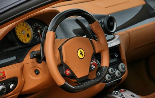 Счастливого обладателя суперкара Novitec Rosso…