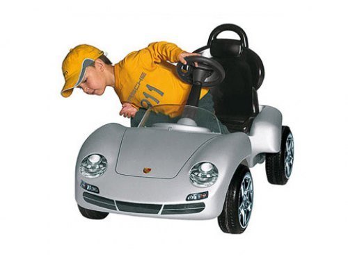 Самый популярный сегодня педальный Porsche 911…