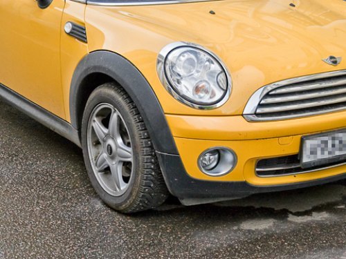 Угадайте, с чем летний образ этого хэтчбека Mini…