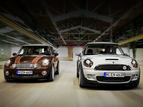 Создатели версий Mini 50 Mayfair и Mini 50 Camden…