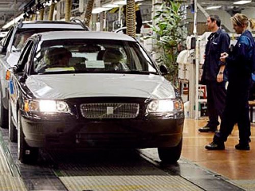 Глава Geely Ли Шуфу пообещал, что Volvo не…