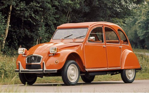 Старый 2CV, производство которого стартовало в…