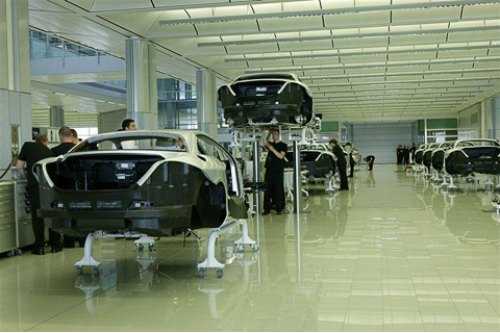 Фабрика, которую построят в 2010 году, будет способна выпускать до 4500 машин в год. Но на случай…