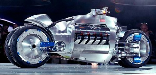Каким именно мотоциклом фирмы Moto Guzzi управлял…