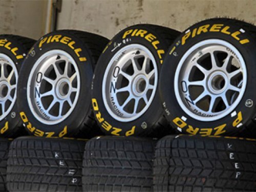 Компания Pirelli уже поставляла шины командам…