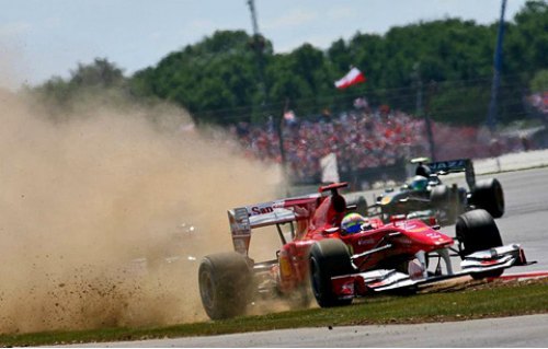 Ferrari опять умудрились на ровном месте…