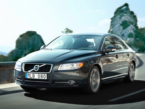 На сегодняшний день флагманом Volvo является…