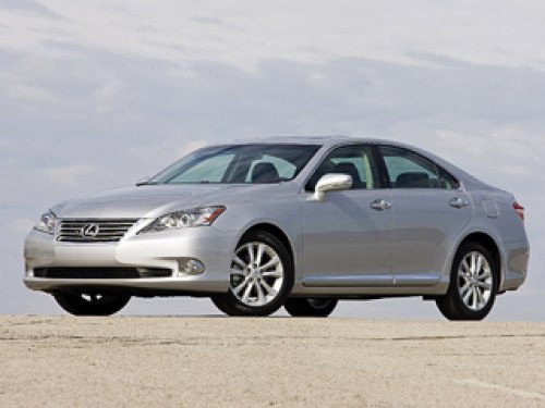 В США переднеприводный Lexus ES 350 с «автоматом»…