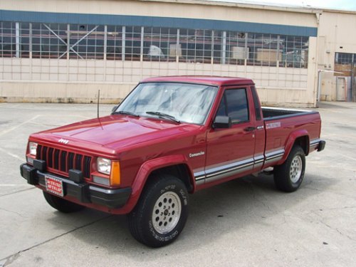 Последним выпускавшимся под маркой Jeep пикапом…