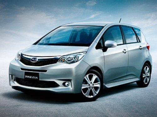 В длину пятиместный компактвэн Subaru Trezia…
