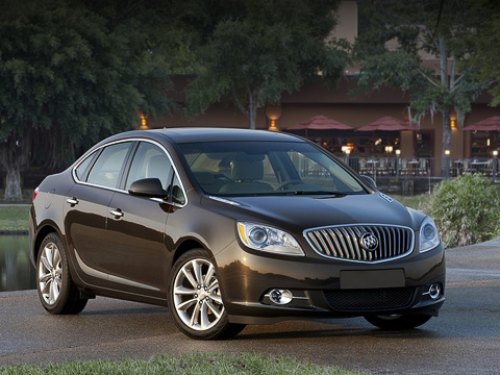 Узнать в седане Verano автомобиль компании Buick…