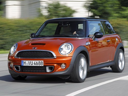 Максимальная скорость трёхдверного хэтчбека Mini…