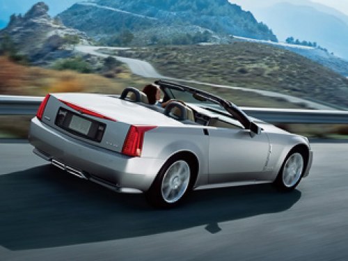 Последний открытый Cadillac, родстер XLR,…