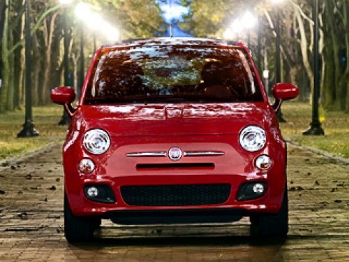 Серийный образец пятидверки Fiat 500 появится не…