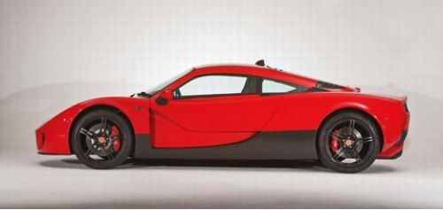 Покорным автомобиль не назовешь. Модель Ginetta…
