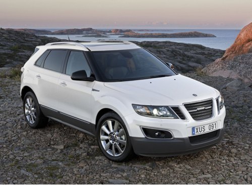 На пятидверку Saab 9-4X, которая встала на…