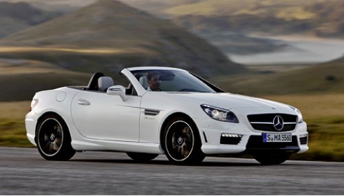 «Заряженный» родстер Mercedes SLK 55 AMG меньше…