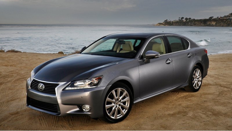 Покупателям новый седан Lexus GS будет доступен в…