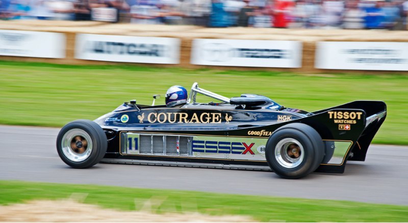 Этот Lotus-Cosworth 888 Чапмена был…