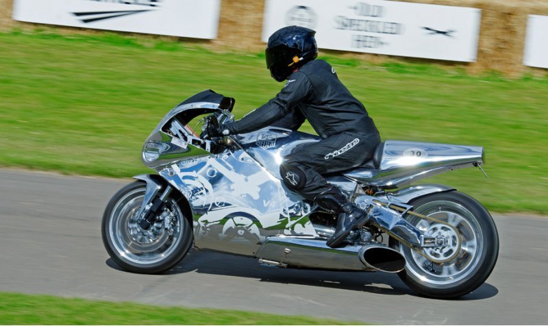 ...и MTT Streetfighter Turbine с газотурбинным…