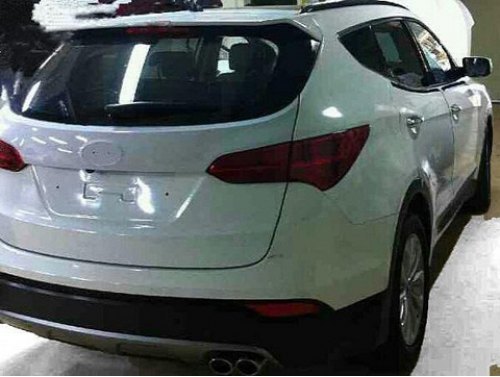 Новая корма Santa Fe навевает мысли об Audi Q7, а…