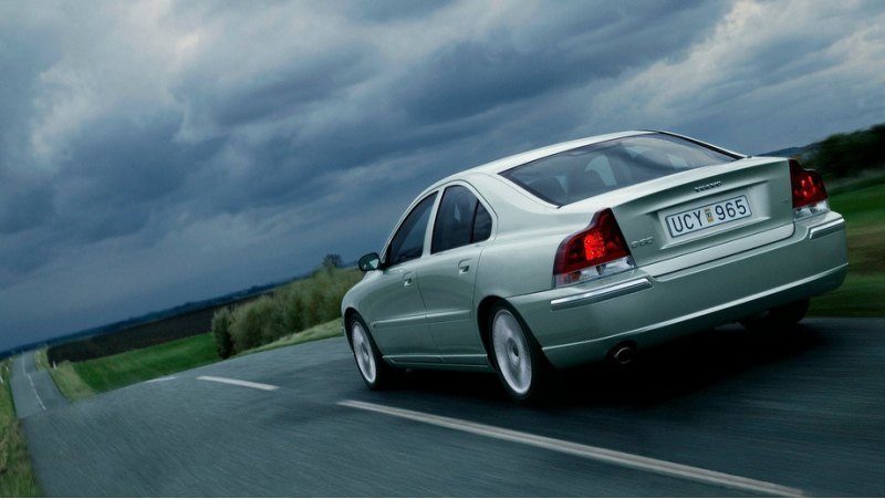 Хорбери уверяет, что может нарисовать Volvo S60…