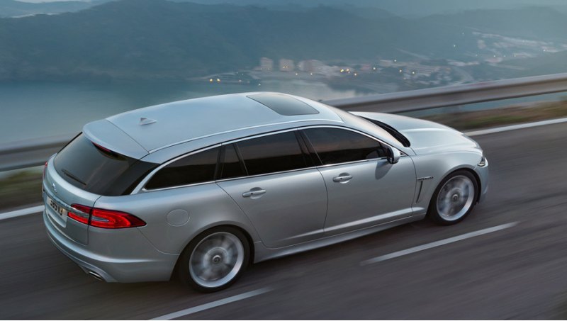 «Сарай» Jaguar XF получился красивым и…