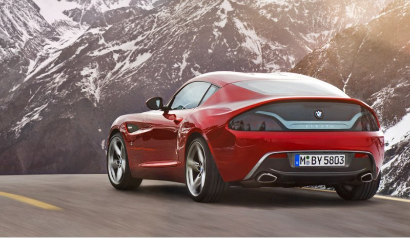 Автомобиль выкрашен уникальной краской Rosso…
