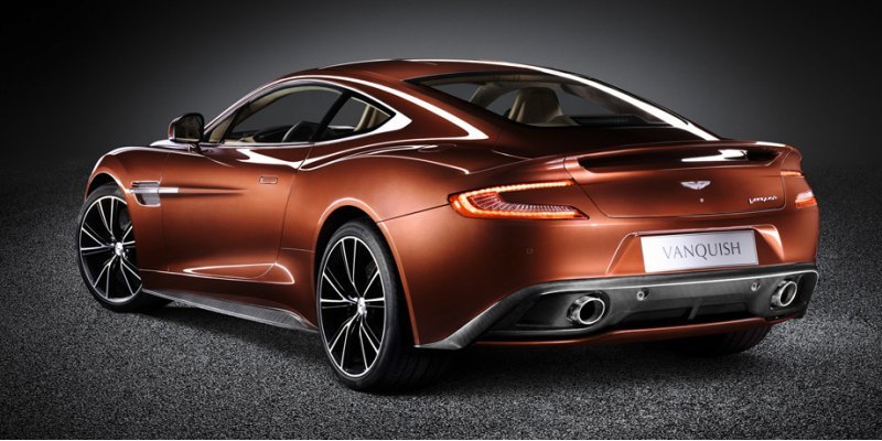 Габаритные размеры двухдверки Vanquish: 4720 мм в…