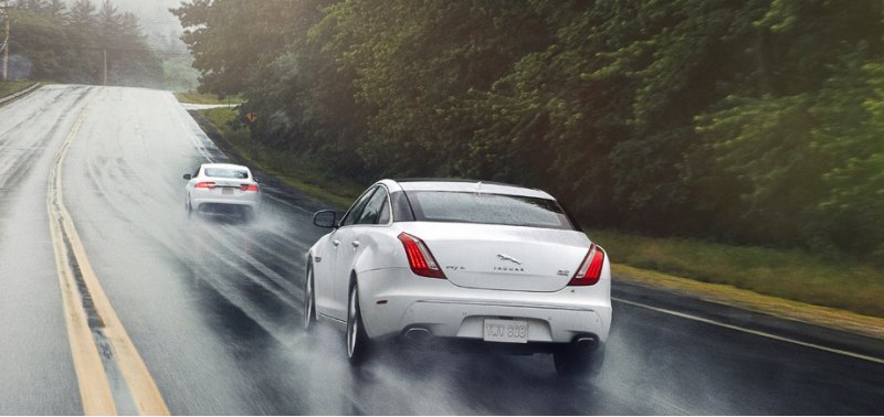 Седаны XF и XJ (с обычной базой), оснащенные…