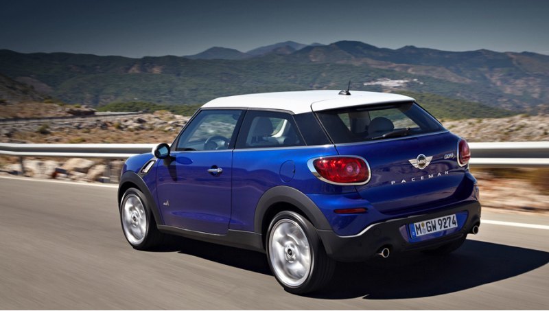 В длину кроссовер Mini Paceman составляет 4109 мм…