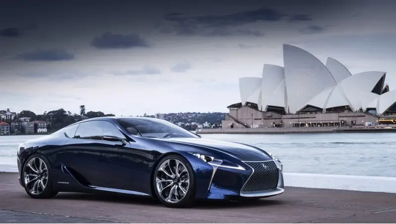 Поговаривают, что шоу-кар Lexus LF-LC может пойти…