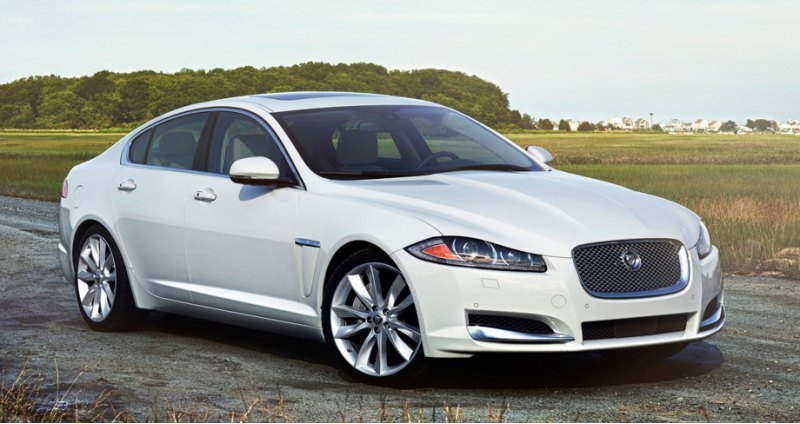 На спурт до 100 км/ч Jaguar XF 2.0 GTDi тратит…