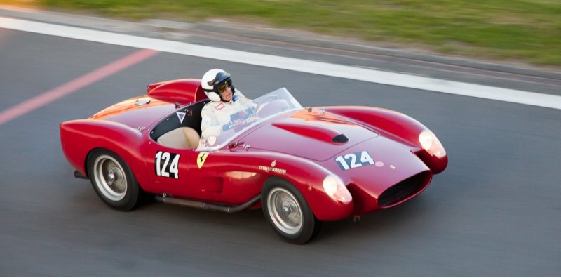 Прекраснейшая Ferrari 250 Testa Rossa. С одной…