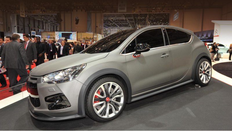 Предсерийный вариант DS4 Racing был оснащён…