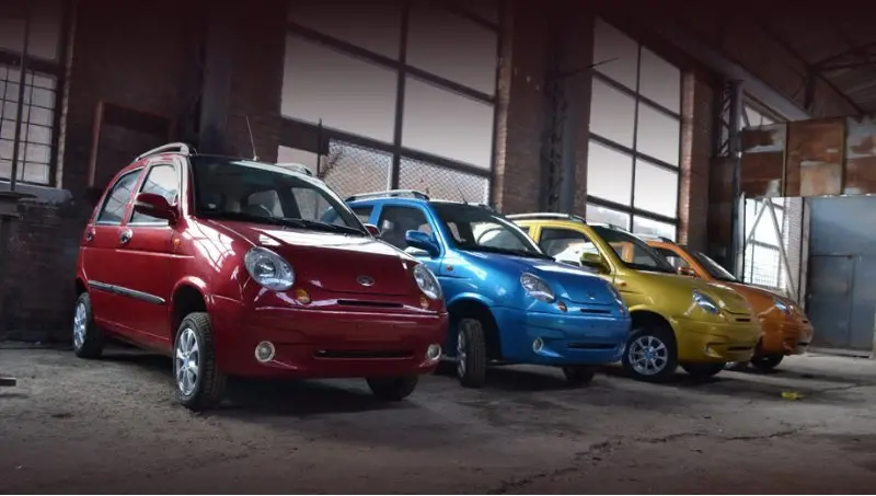 Внешне машина почти полностью копирует Chery QQ…