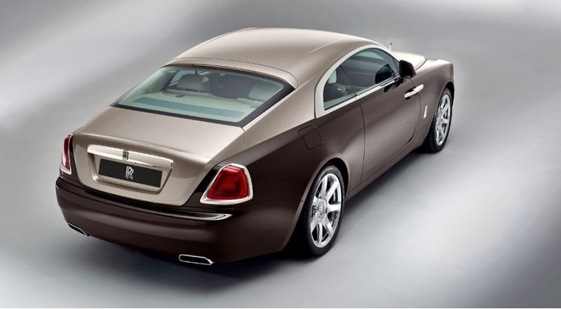 Длина модели Wraith равна 5269 мм, ширина — 1947,…