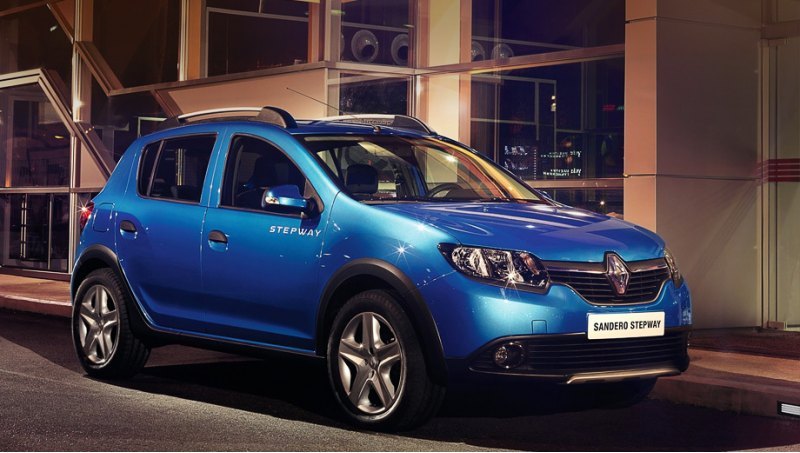 Во вседорожном обвесе модель Sandero Stepway выглядит, как и его предшественник, нарядно.