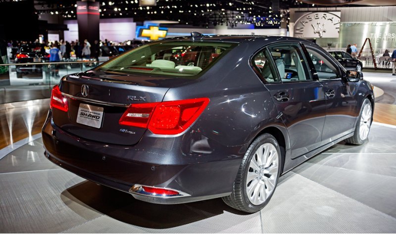 В настоящее время седан Acura RLX на американском…
