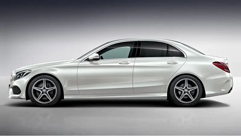 Самые яркие отличия версии AMG Line от базовых…